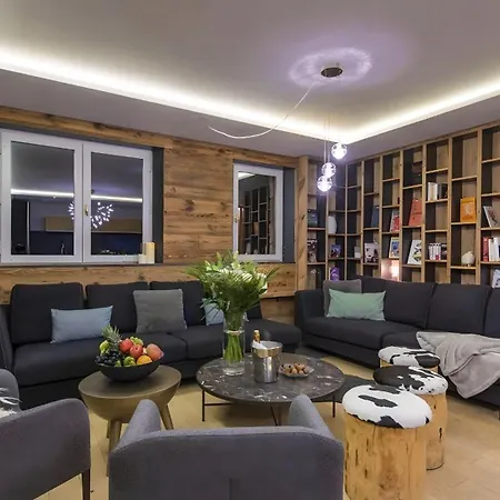 Lägenhet Luxueux Duplex Acces Direct Aux Pistes Avec Piscine Privee