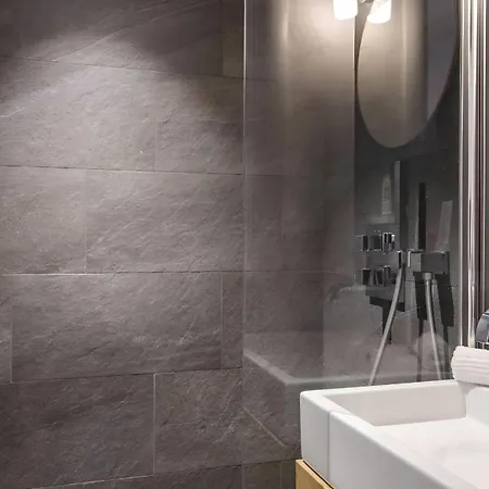 Luxueux Duplex Acces Direct Aux Pistes Avec Piscine Privee * Val-dʼIsère